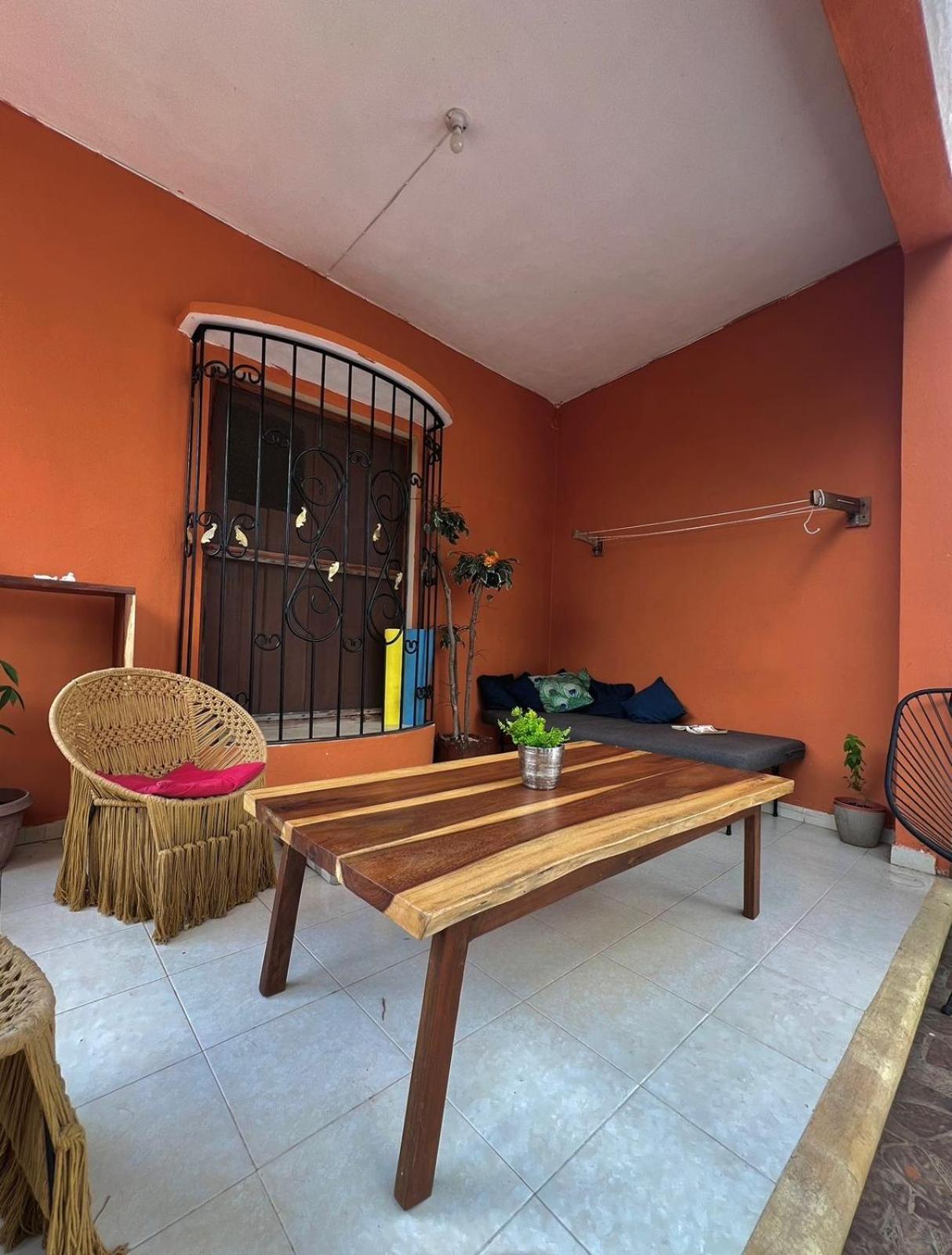Alena Hostal Valladolid  Exterior photo